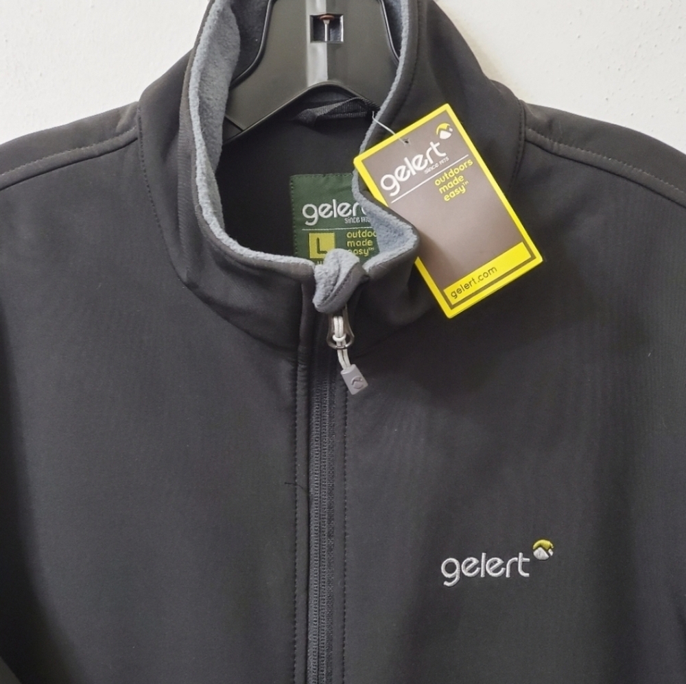 Gelert Black Softshell Jacket Size Large NWT